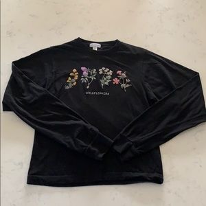 Tilly's Black 'Wildflower' Long Sleeve